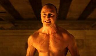 James Mcavoy In Glass Movie Resolution