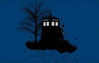 Wallpaper Doctor Who Tardis Box Wood Leaves