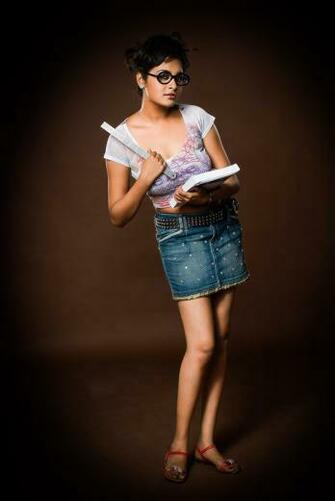Real Photo Mobile Sms Hindi Shayari Actress Photos Wallpaper