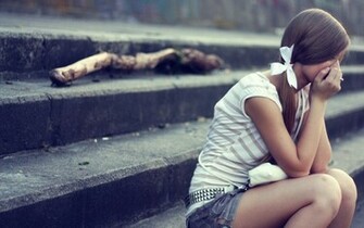 Girl Loneliness Wallpaper Which Is Under The