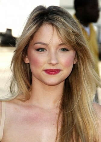 Haley Bennett Wallpaper