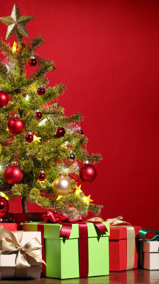 Wallpaper Christmas New Year Gifts Fir Tree Red 5k Holidays