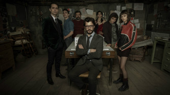 Lvaro Morte The Professor Money Heist Tv Wallpaper