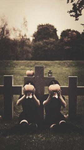 Super Scary Halloween iPhone Xs Max Wallpaper Preppy