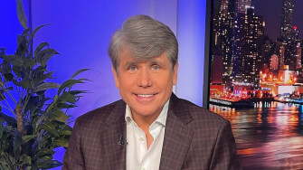 A Charming Portrait Of Rod Blagojevich With An Ear Wallpaper