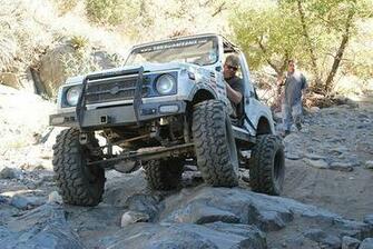 Suzuki Samurai Crawler Rock