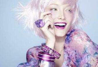 Beautiful Woman With Purple Lipstick And Accessories HD Wallpaper
