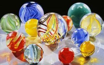 Glass Beads Wallpaper For Windows