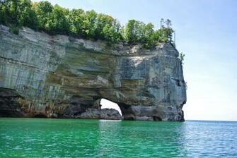 Arch Calm Water Crystal Clear Lake Superior Lakeshore