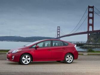 Toyota Prius Hybrid Touring Wallpaper