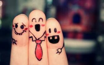 Tag Funny Finger Faces Wallpaper Background Photos Image And