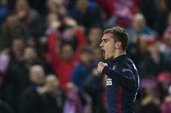 French Footballer Antoine Griezmann In Worldcup HD Wallpaper