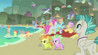 Background Hippogriff Sea Pony Cake