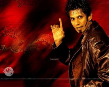 Wallpaper Vijay Raaz Size