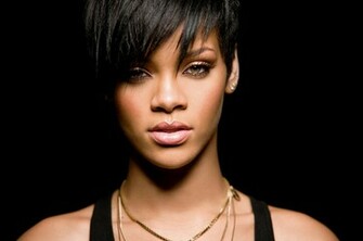 Celebrity Screensaver Wallpaper Picture Theme Robyn Rihanna Fenty