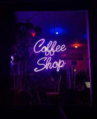 Neon Lights Aesthetic Wallpaper