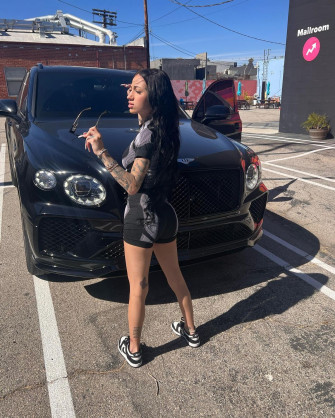 Bhad Bhabie Outfit From May Wallpaper