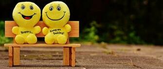 Wallpaper Smiles Happy Cheerful Smile Bench