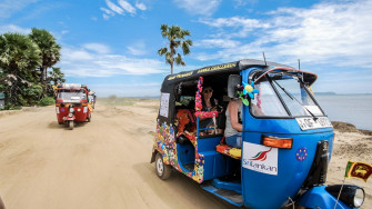 The Lanka Challenge Drive A Tuk Through Sri Adventure