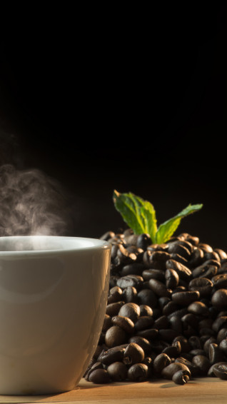 Wallpaper Black Coffee Beans Leaf Cup QHD