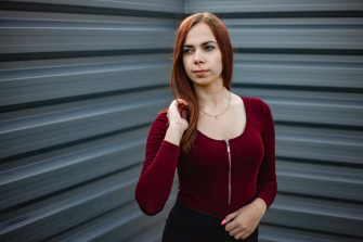 Green Eyed Mujer Madura 5842drf65aqyto50 Wallpaper
