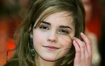 Amazing Emma Watson HD Wallpaper Nice Desktop Backgound Image