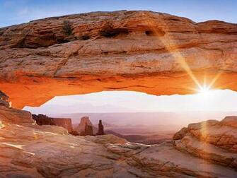 Mesa Arch Canyonlands