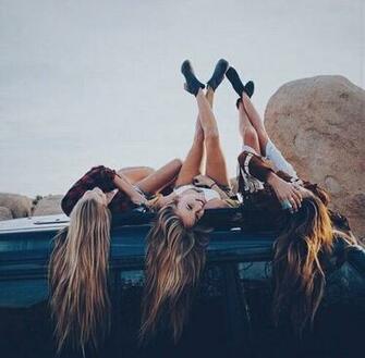 Amazing Beach Beautiful Best Friends Cars Friendship