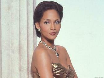 Halle Berry High Quality Wallpaper Size Of