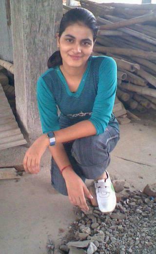 Wallpaper Desi Girls