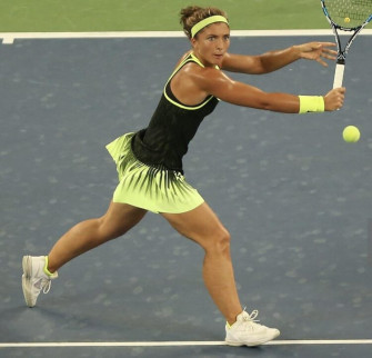Hot Sexy Sara Errani Bikini Pics Wallpaper
