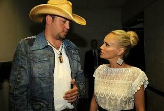 Jason Aldean Photos Pictures Of Cmt