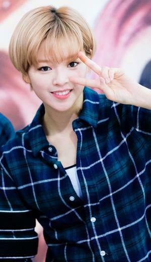 Jeong Yeon Wallpaper