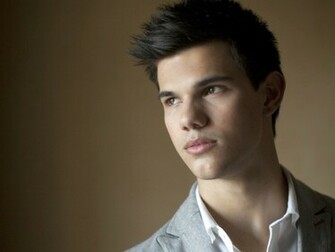 Taylor Lautner Wallpaper