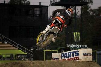 Monster Energy Supercross At Dodger Stadium Photo Gallery Dirt