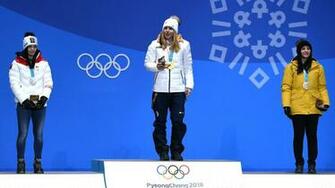 Ester Ledecka Celebrates Surprise Super G Win With Kfc Yardbarker