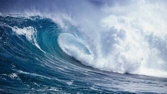 Tsunami Wallpaper