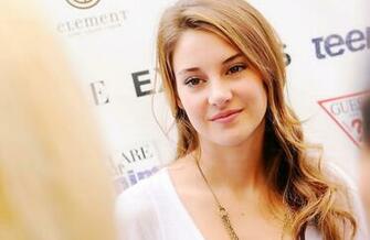 Shailene Woodley HD Wallpaper Background Image