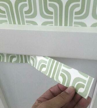 Strippable Wallpaper