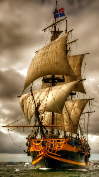 Sailing Ship Wallpaper