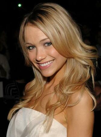 Celebrity Katrina Bowden Photos Pictures Wallpaper