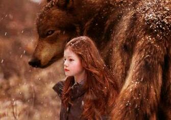 Mackenzie Christine Foy Is An American Child Model And Actress She