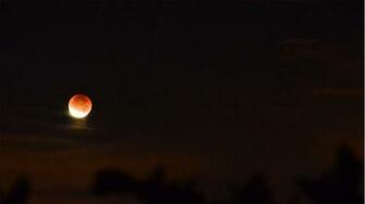 Lunar Eclipse Wallpaper