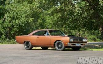 Plymouth Road Runner Exclusive Photos Photo Gallery