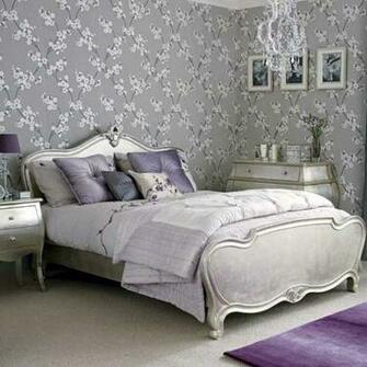 Silver Pained Bed Bedside Table Chest Of Drawers And Chandelier
