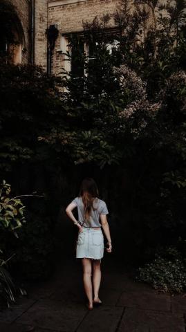 Mystery Girl Pictures Image