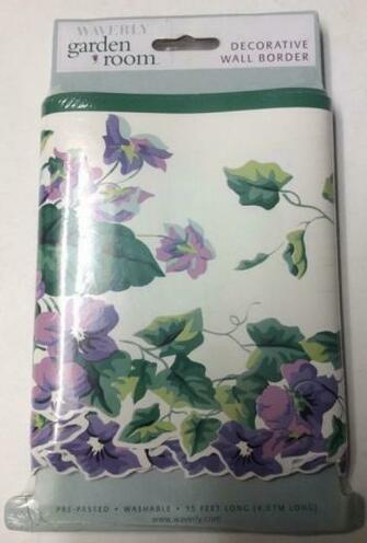 New Waverly Garden Bloom Sweet Violets Wallpaper