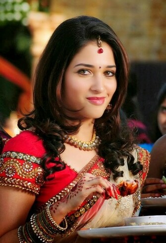 Tamanna Bhatia Wallpaper HD