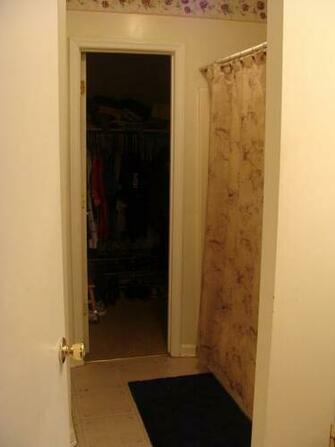 Bathroom Border Matching Shower Curtains