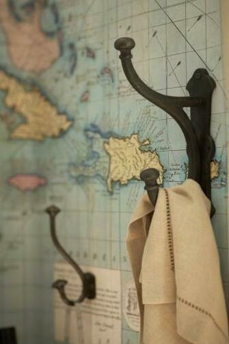 Mmmm Maps In A Bathroom Excellent Reading Material Just Sayin
